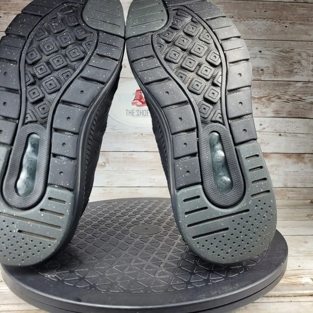 Nike Air Max Genome 6Y/ Women Size 7.5 Low Black Anthracite Athletic Shoes